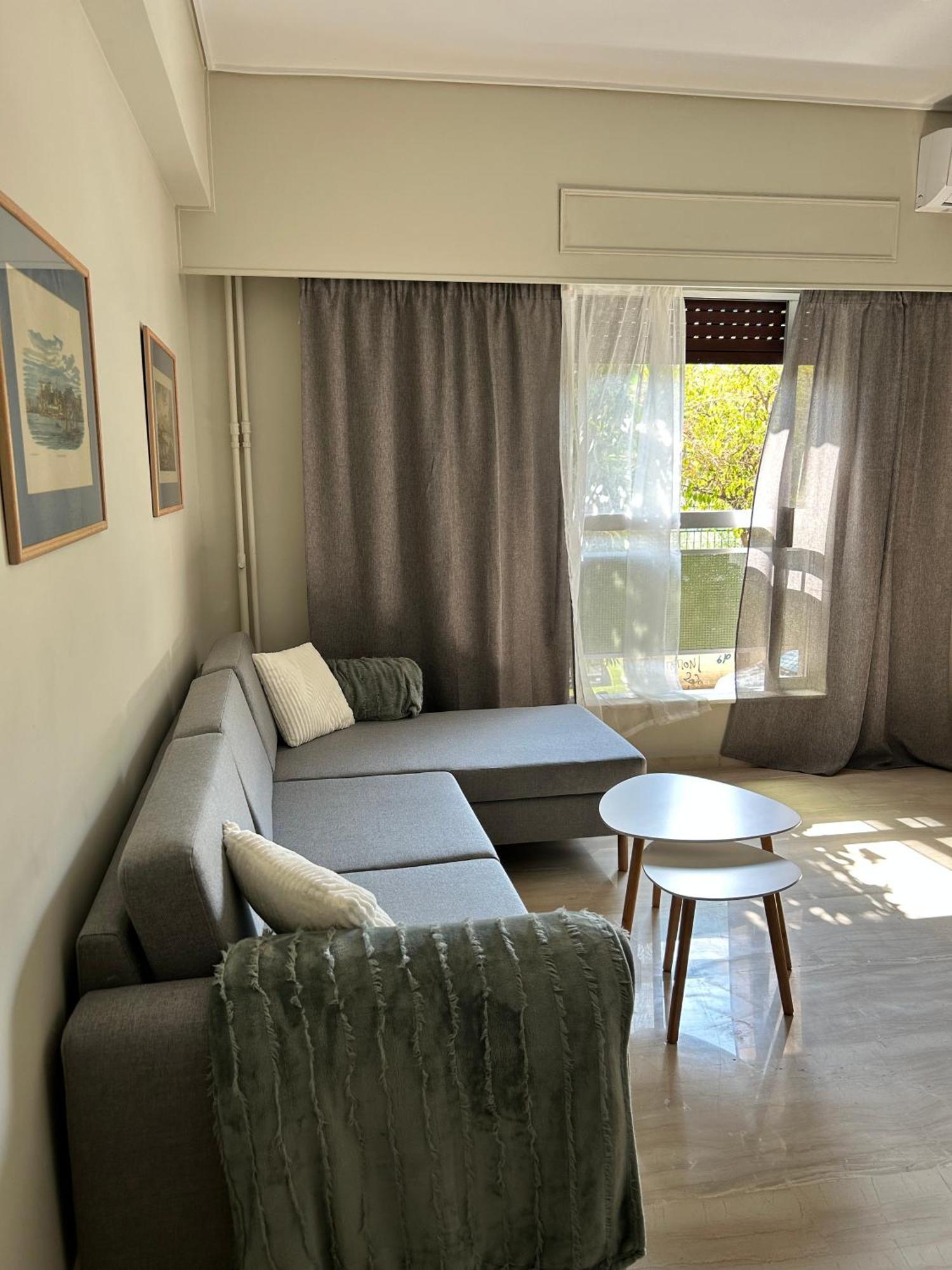 Evrou 21A Metropolitan Suite Athènes Extérieur photo