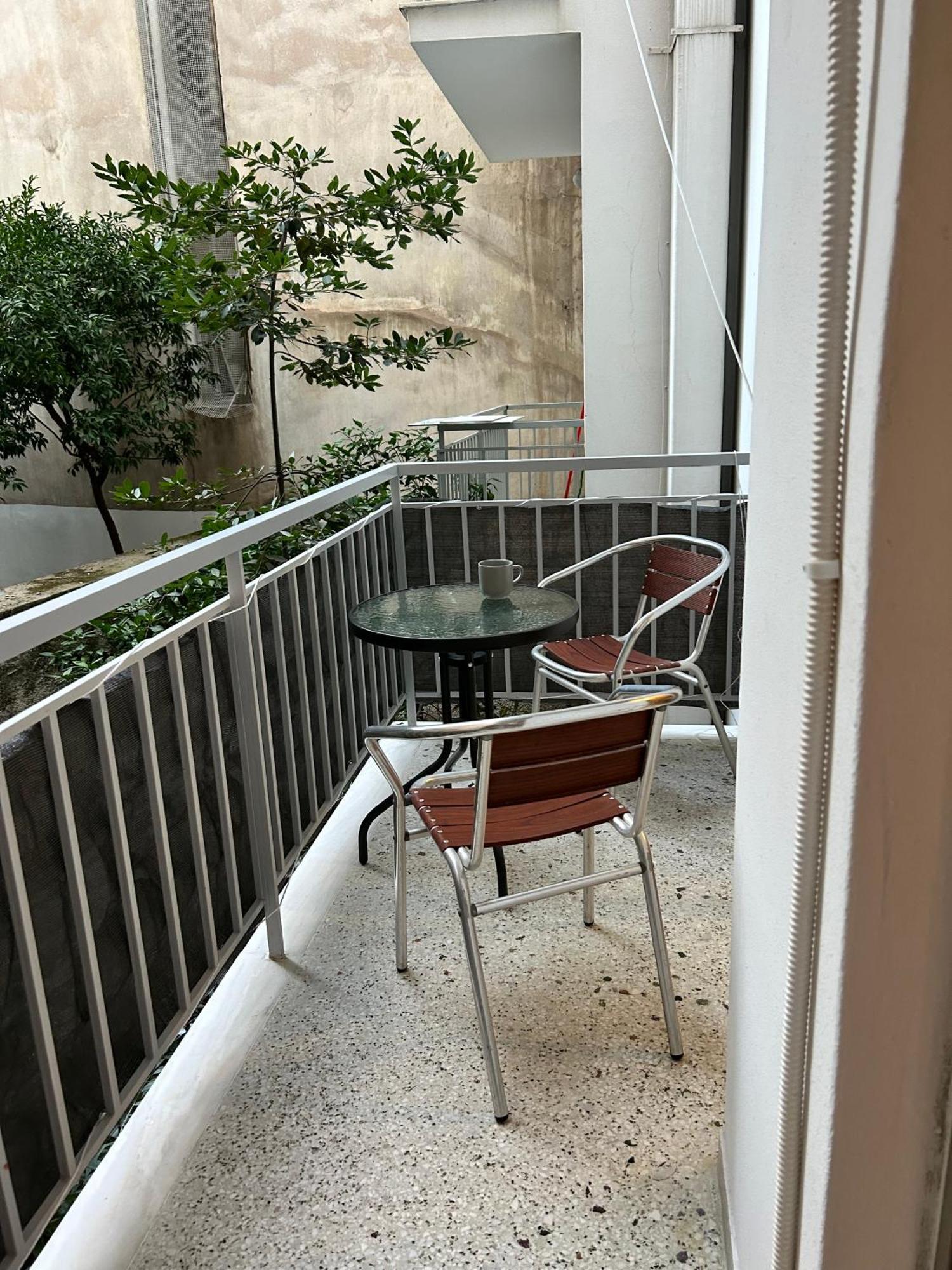 Evrou 21A Metropolitan Suite Athènes Extérieur photo