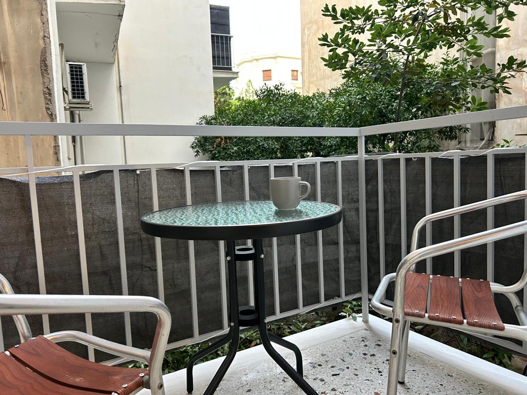 Evrou 21A Metropolitan Suite Athènes Extérieur photo