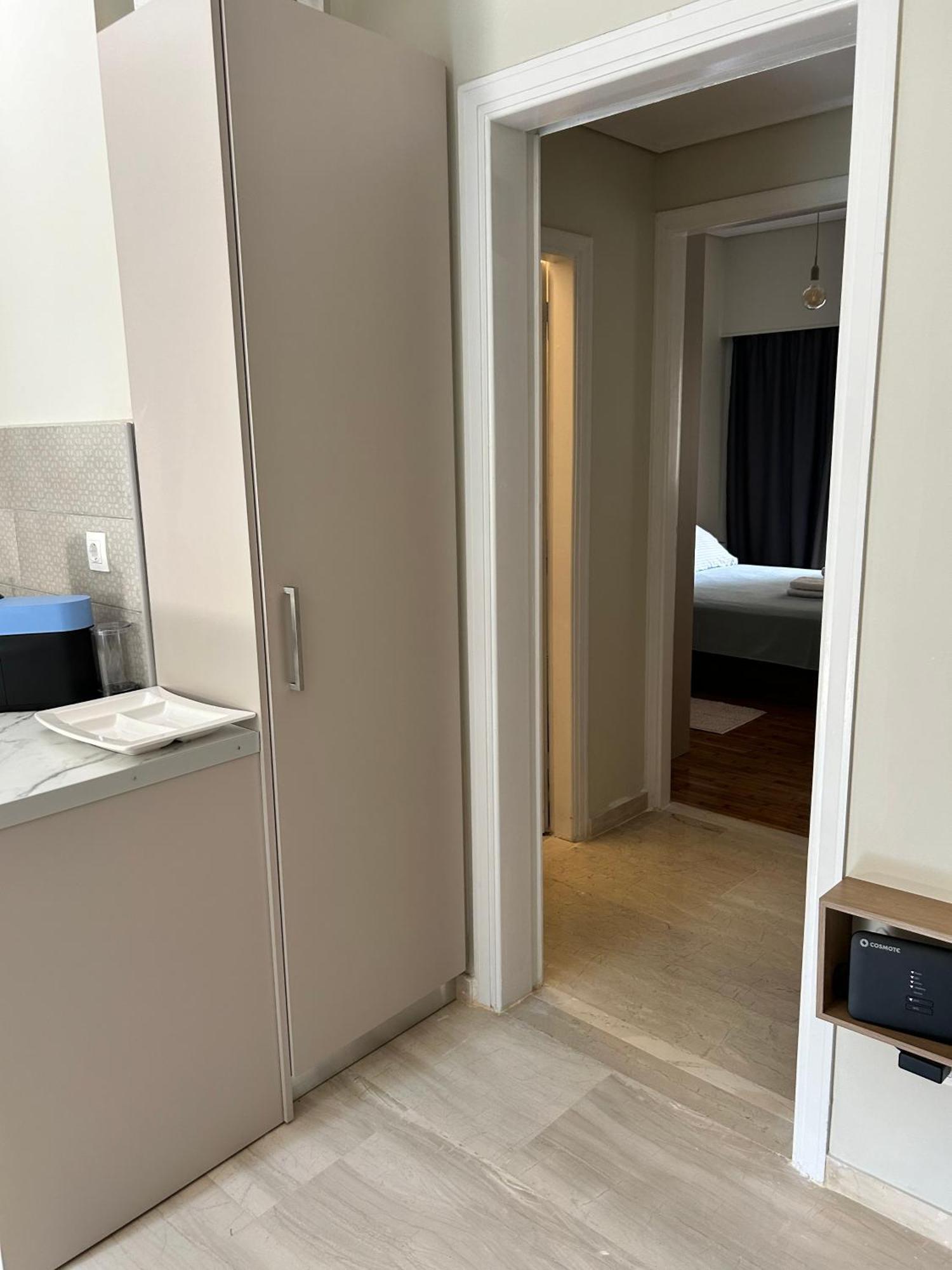 Evrou 21A Metropolitan Suite Athènes Extérieur photo