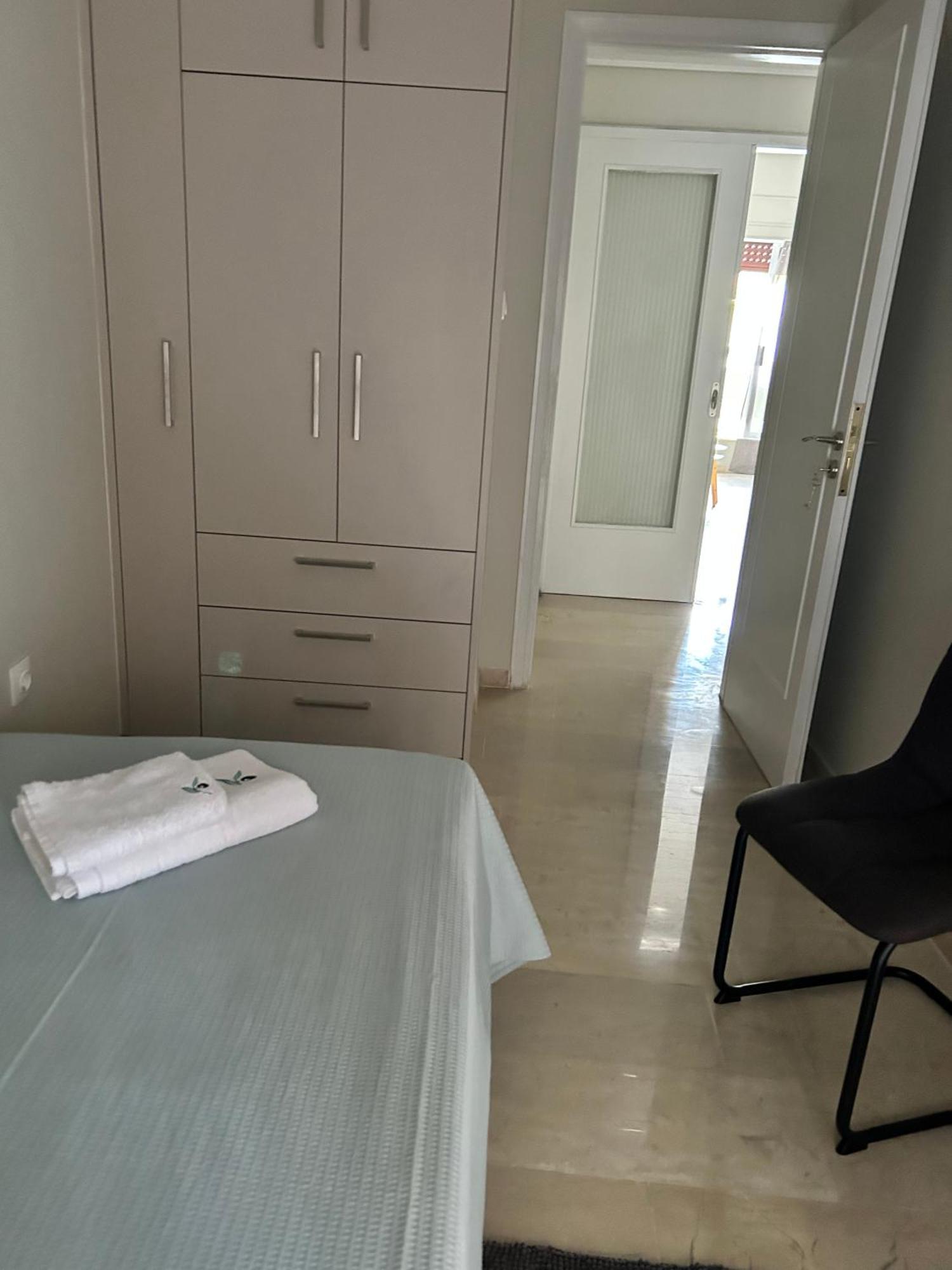 Evrou 21A Metropolitan Suite Athènes Extérieur photo