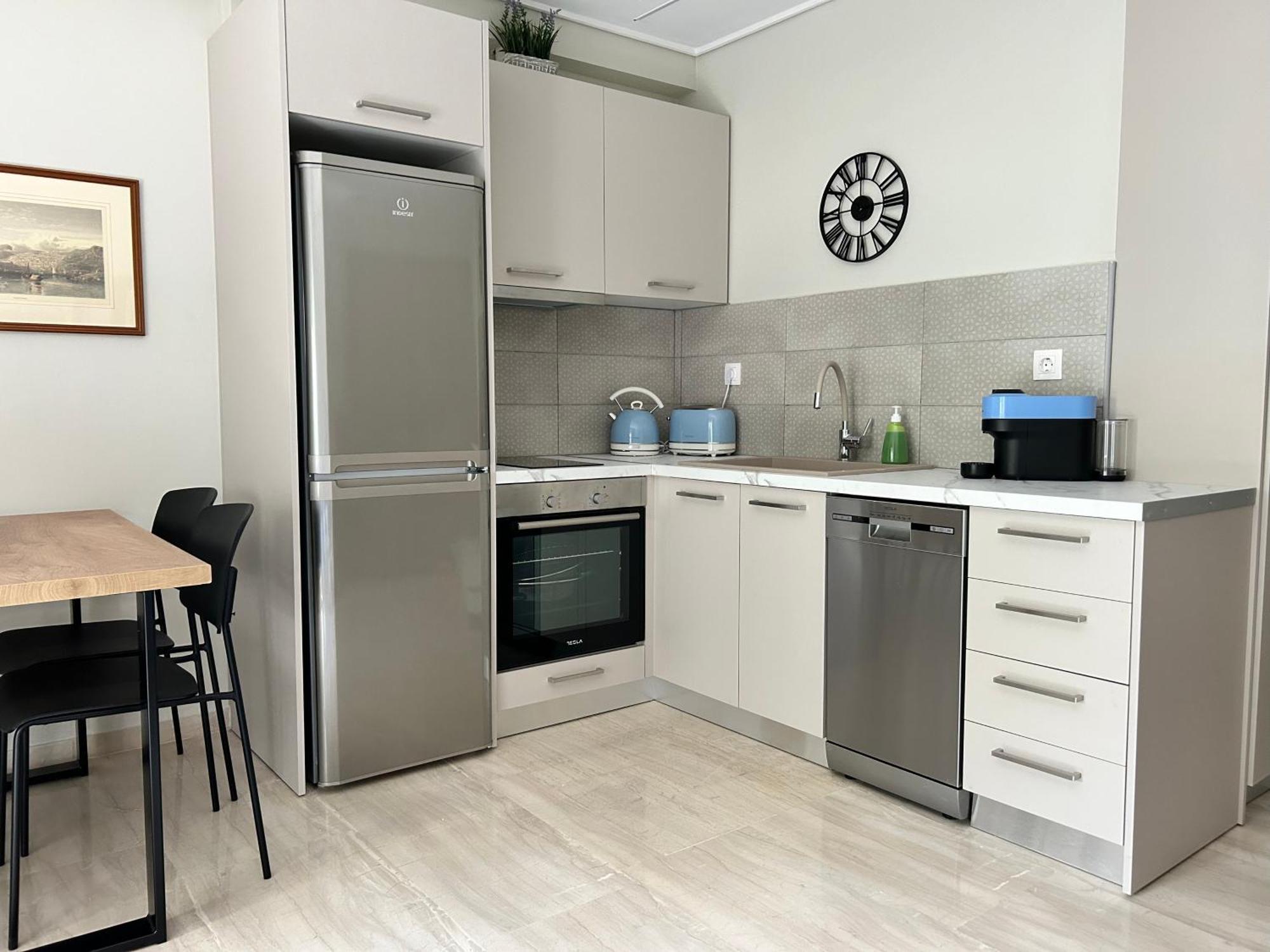 Evrou 21A Metropolitan Suite Athènes Extérieur photo